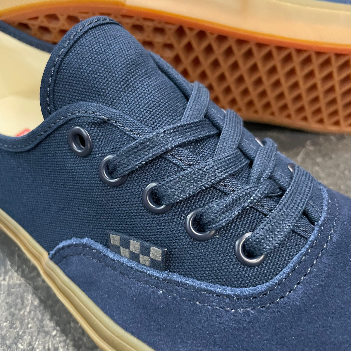 Vans Skate Authentic Navy/Gum – 561 Skate Vans Skate Authentic Navy/Gum – 561 Skate