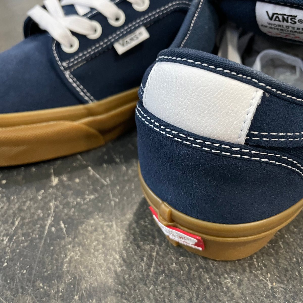 Vans slip on pro top gum