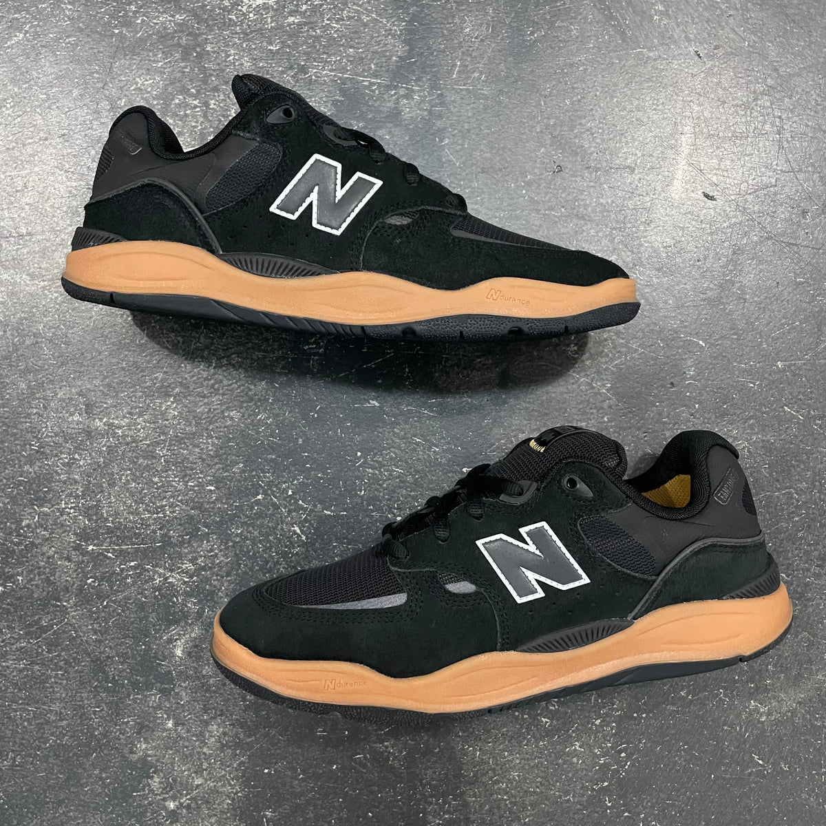 New Balance Numeric Tiago 1010 Black/White/Gum SALE – 561 Skate