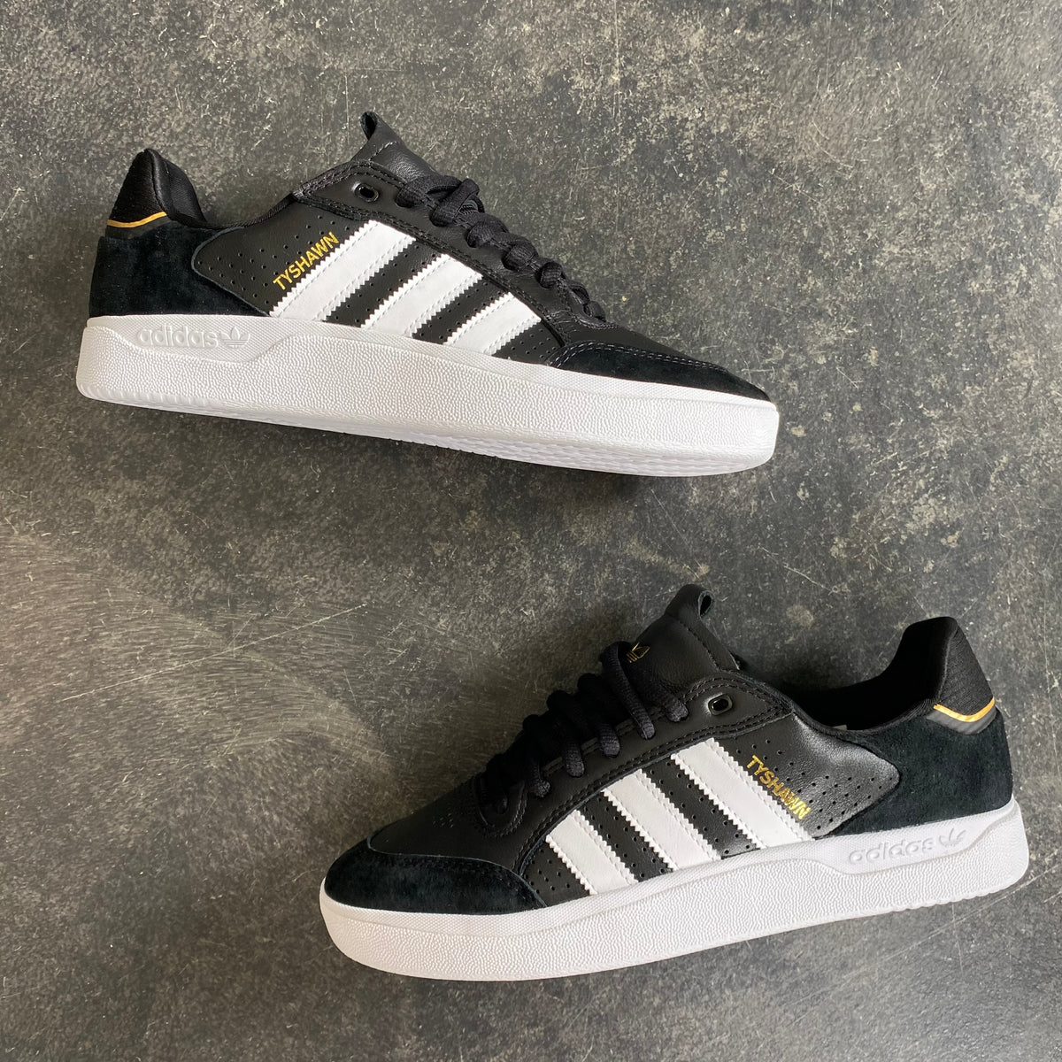 Adidas Tyshawn Low Black/White SALE – 561 Skate
