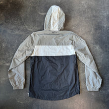 561 Nautica Anorak Windbreaker Black/Grey