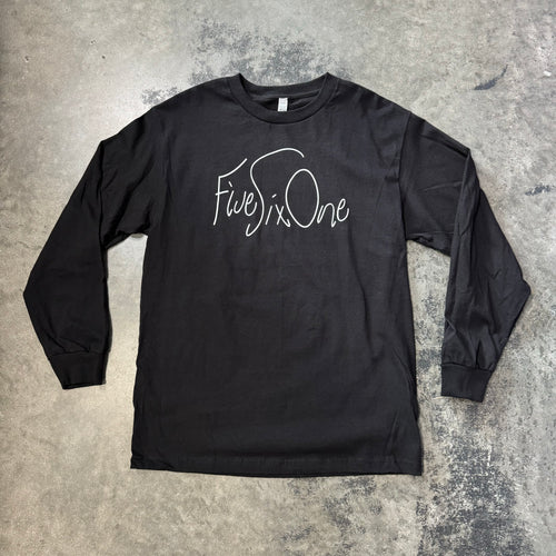 561 Longsleeve T-shirt Shel Script Black