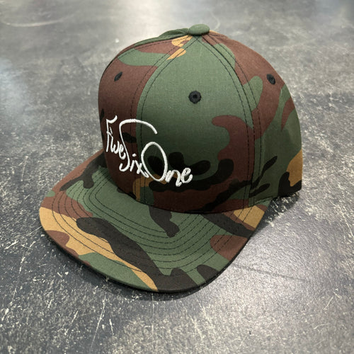 561 Hat Snapback Shel Script Camo/White