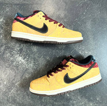 Nike SB Dunk Low Celestial Gold/Black