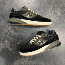 New Balance Numeric Andrew Reynolds 933 Black