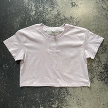 561 Women's Crop Top T-shirt Fish Script Orchid/White