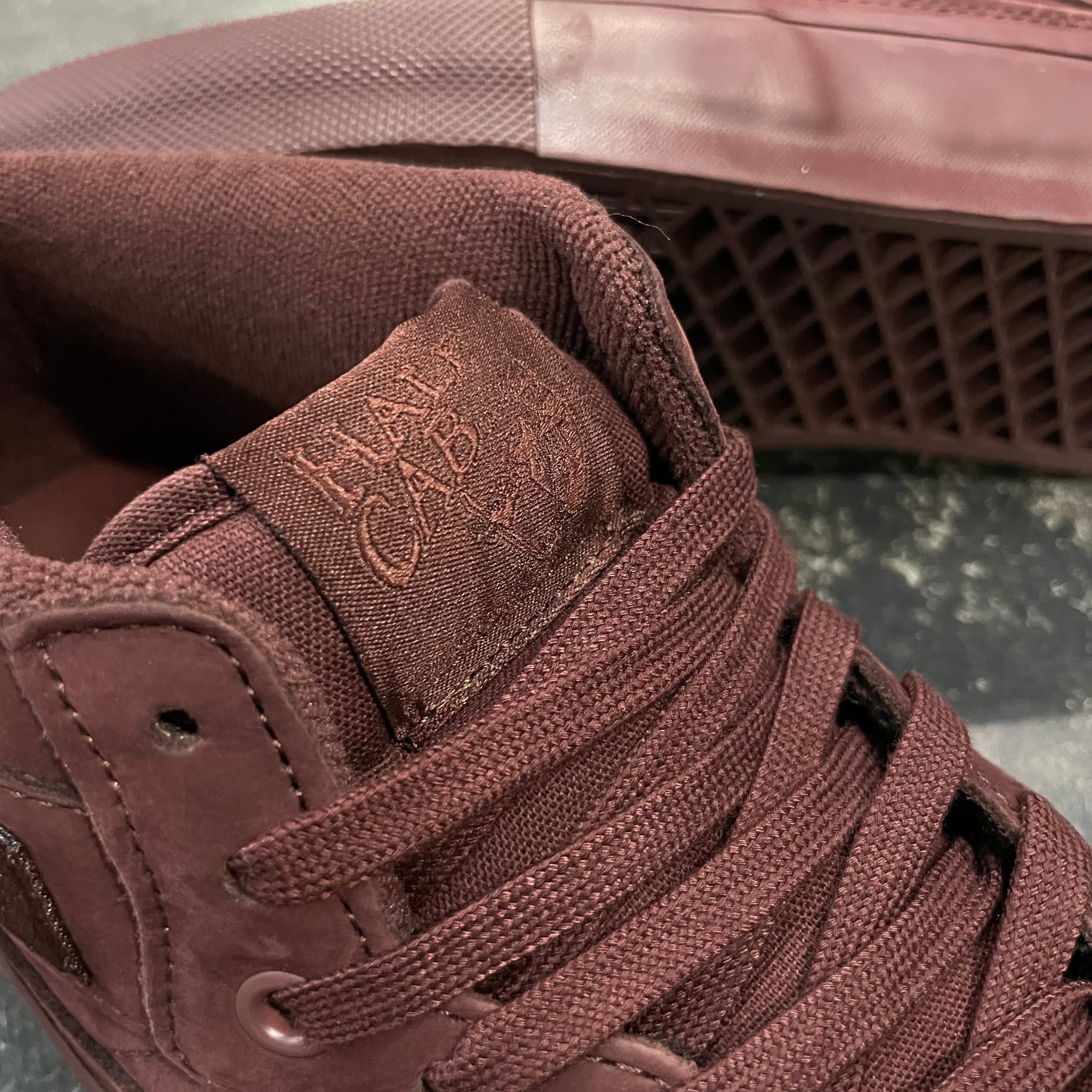 Vans Skate Half Cab Mono Chocolate SALE – 561 Skate Vans Skate Half Cab Mono Chocolate SALE – 561 Skate
