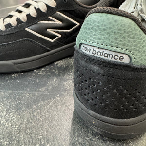 New Balance Numeric 440 V2 Black/White