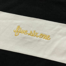 561 T-shirt Striped Fish Script Black/White/Gold