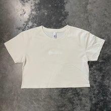 561 Women's Crop Top T-shirt Fish Script Natural/White