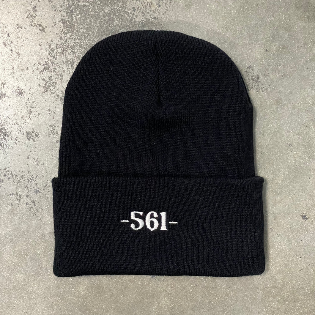 561 Beanie Port Logo Black/White