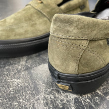 Vans Skate 53 Beatrice Domond Dark Olive