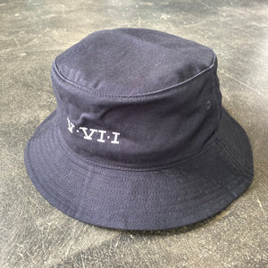 561 Bucket Hat Navy/White