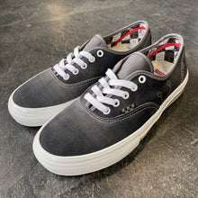 Vans Skate Authentic Daniel Johnston No Comply
