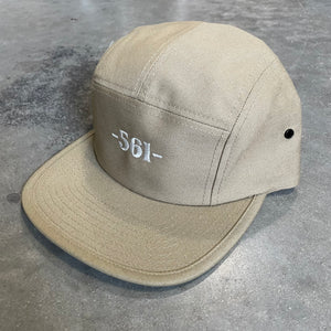 561 Hat 5 Panel Port Logo Khaki/White