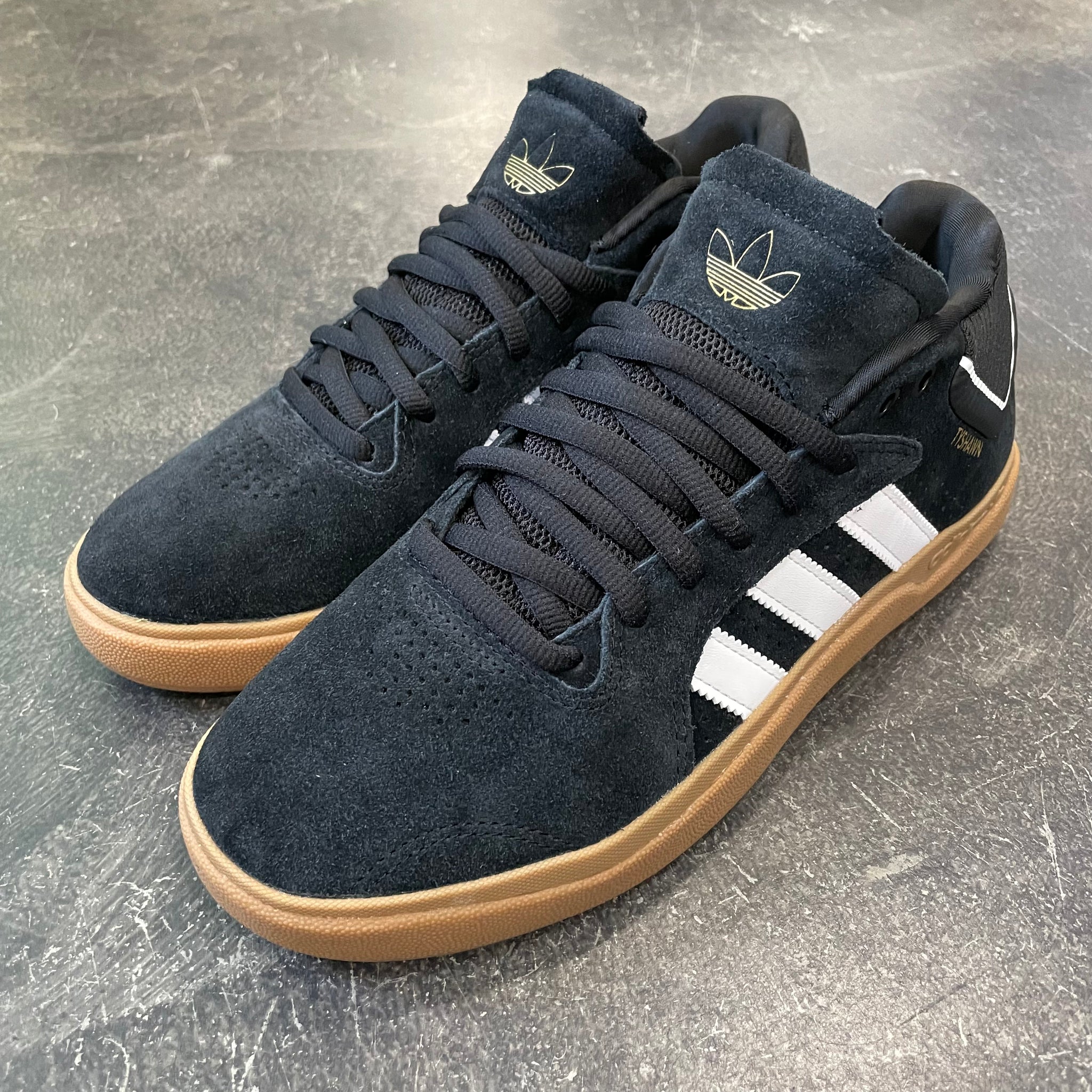 Adidas skateboarding black on sale