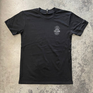 561 T-Shirt Badge Black/White