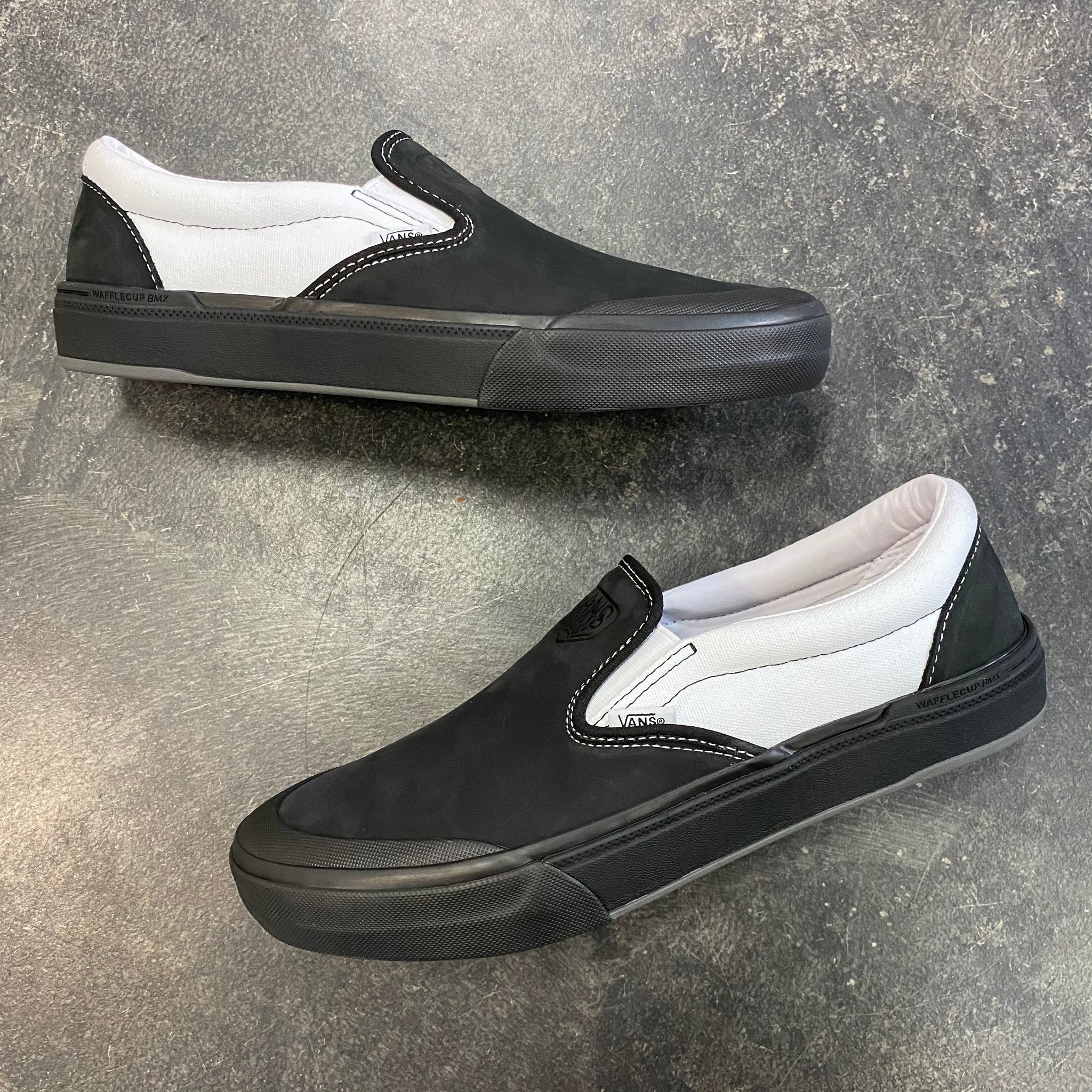 Vans BMX Slip On Dakota Roche Black White 561 Skate