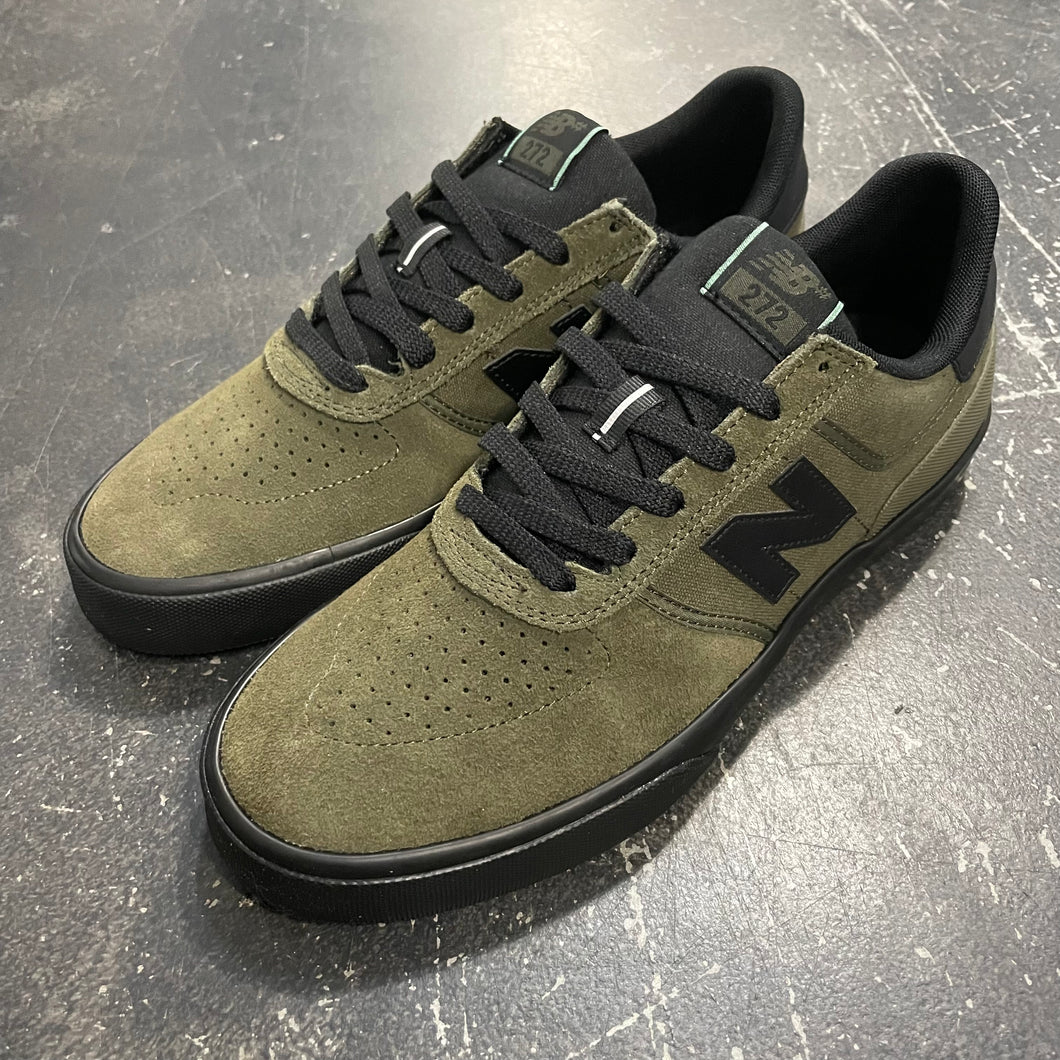 New balance discount numeric black