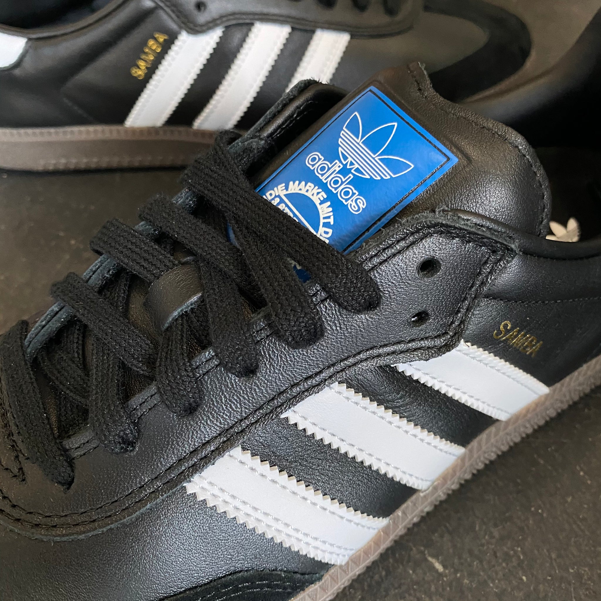 Adidas Samba ADV Black/White/Gold SALE 561 Skate Adidas Samba ADV Black/White/Gold SALE 561 Skate