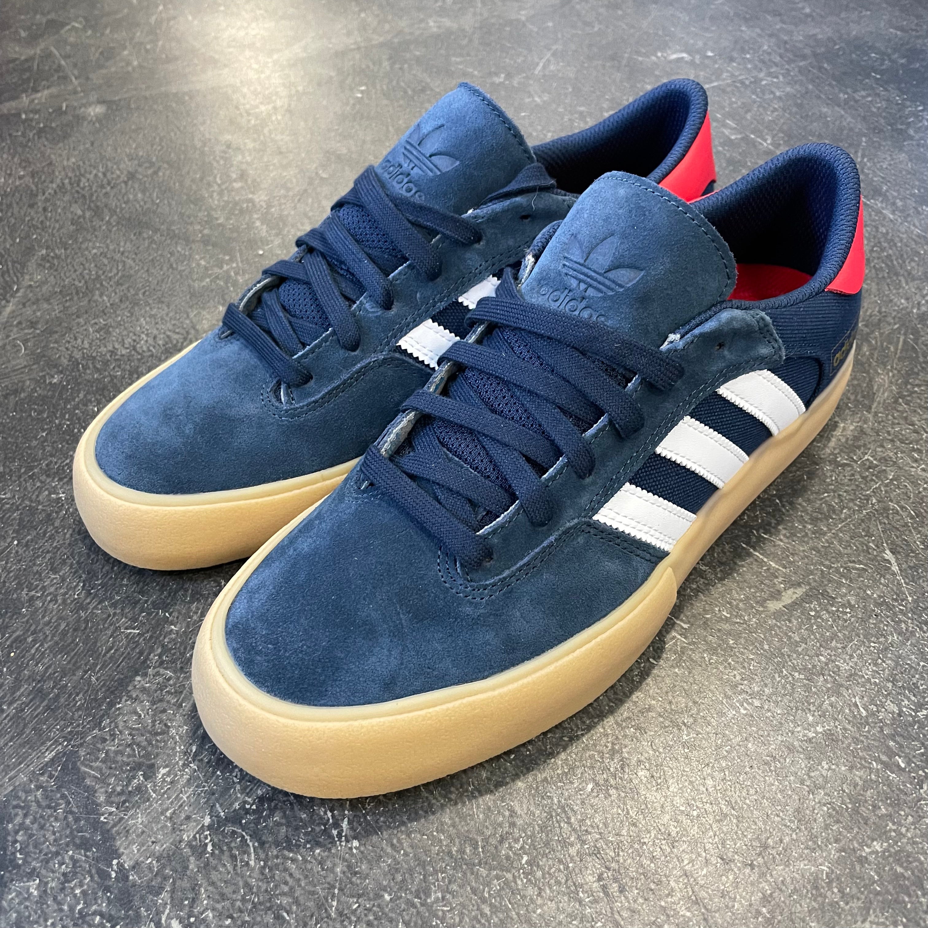 Adidas navy top gum sole