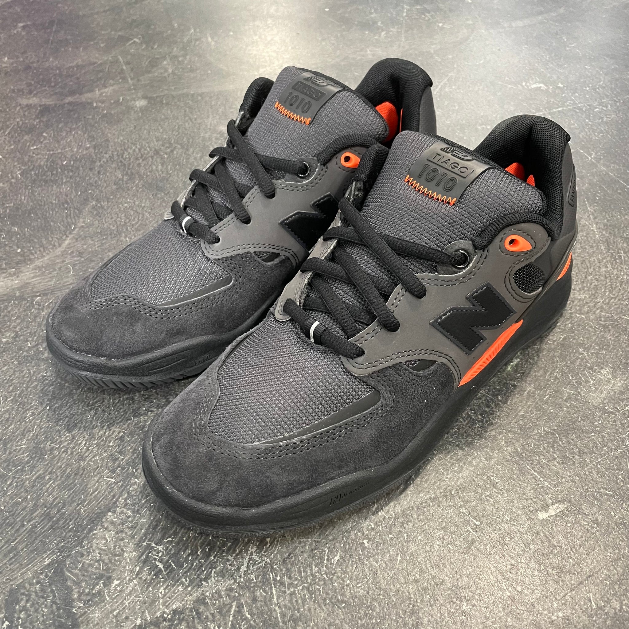 New Balance Numeric Tiago Lemos 1010 Black Orange 561 Skate