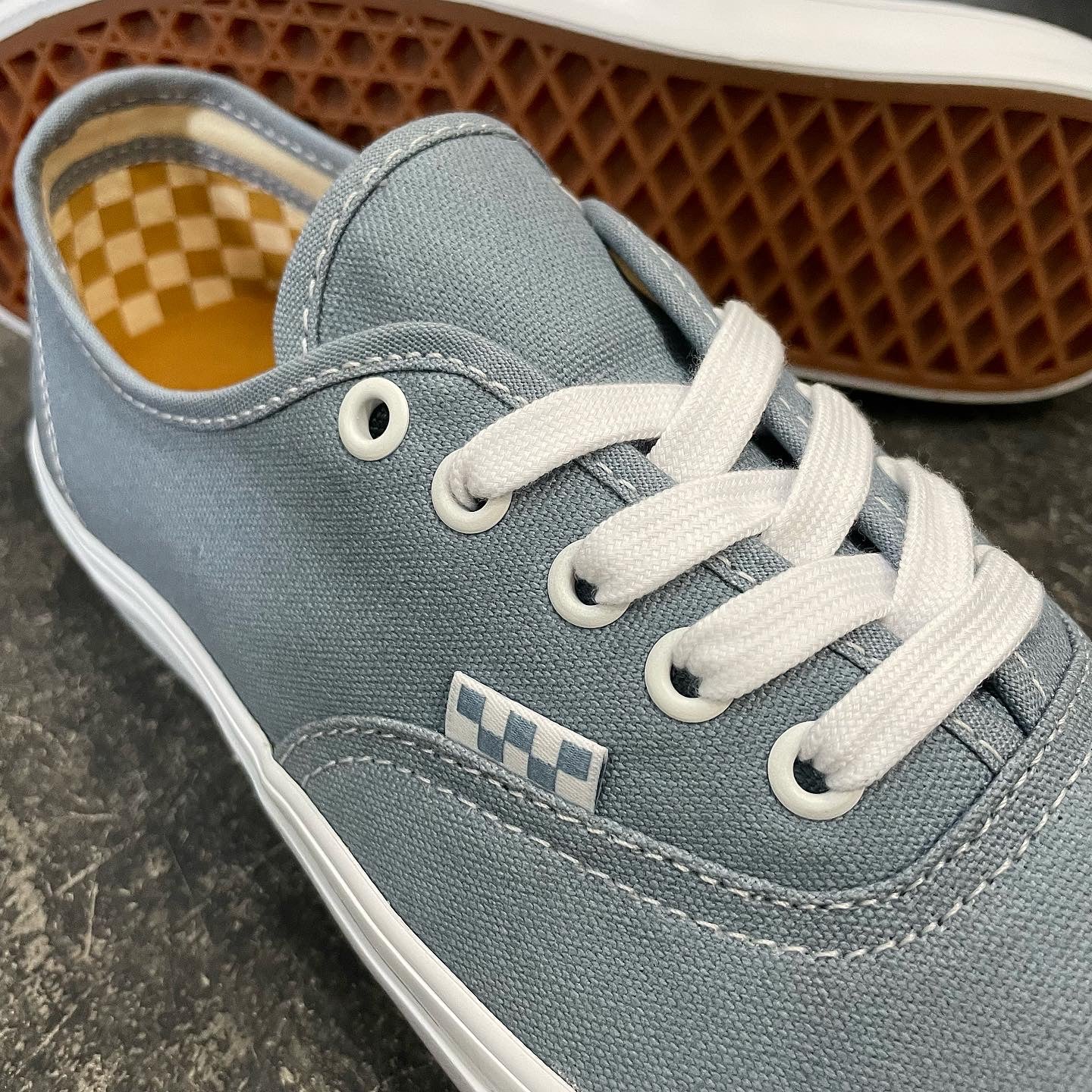 Vans authentic 2025 pro blue
