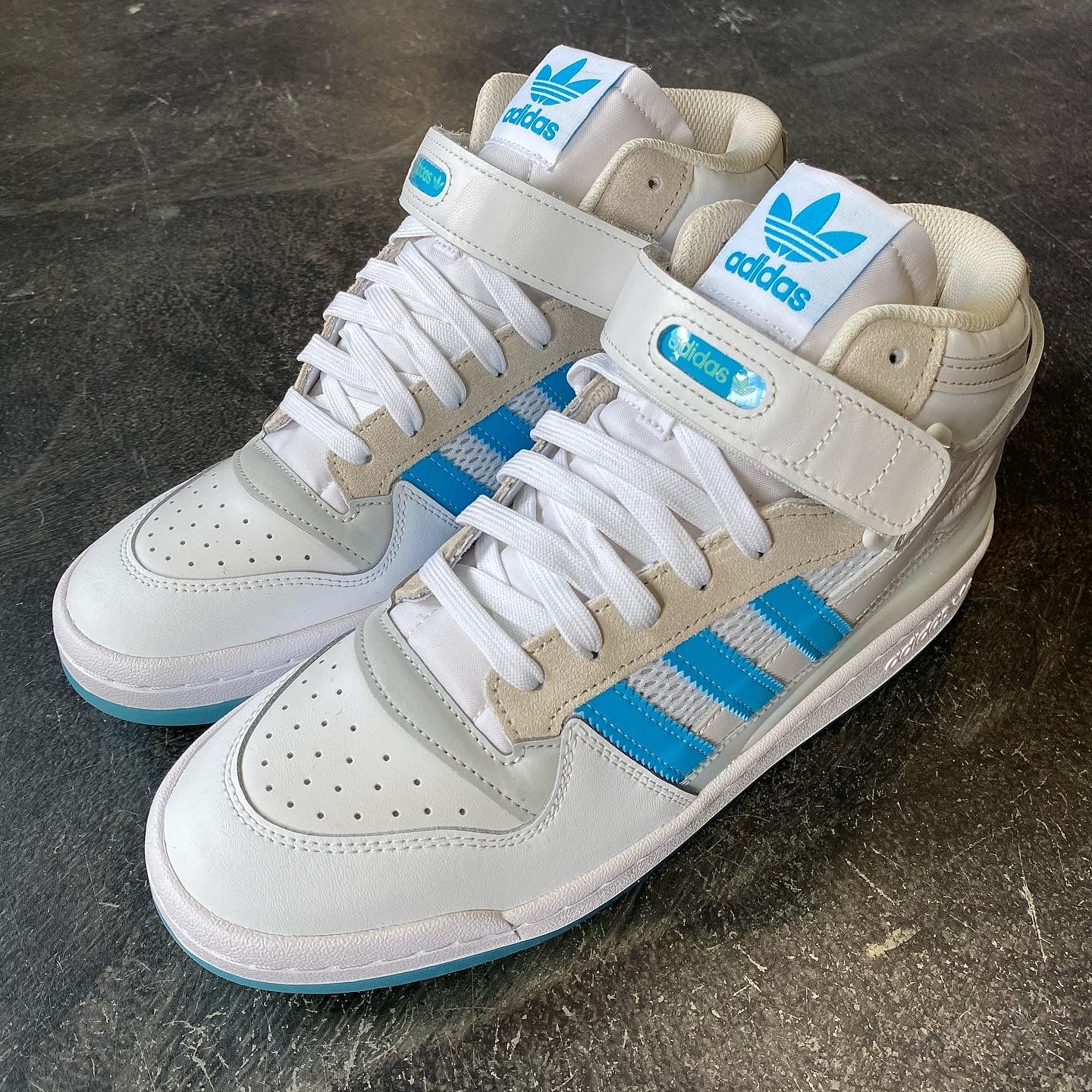 Adidas on sale mid adv