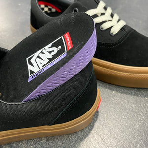 Vans era black gum on feet top
