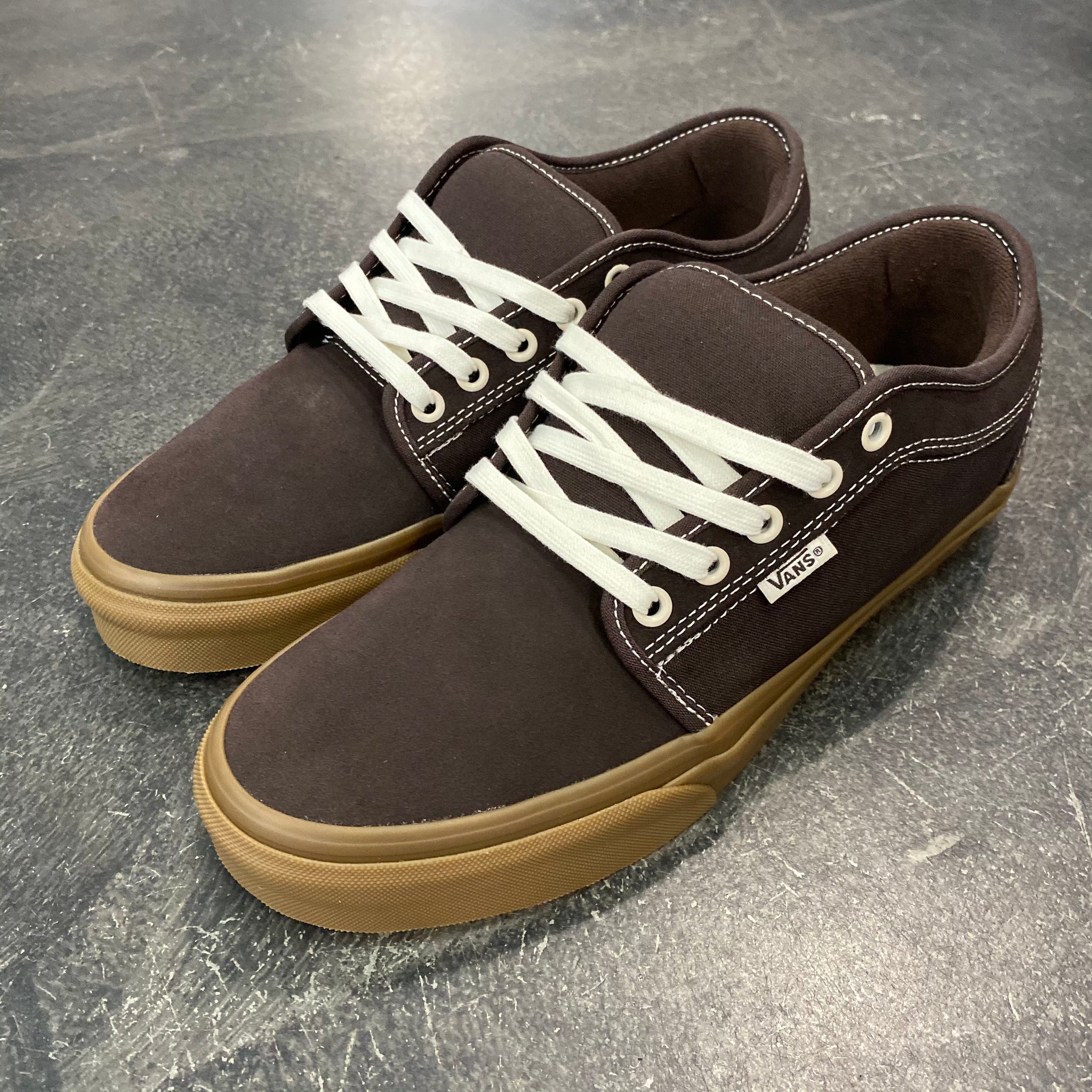 Chukka low vans hotsell